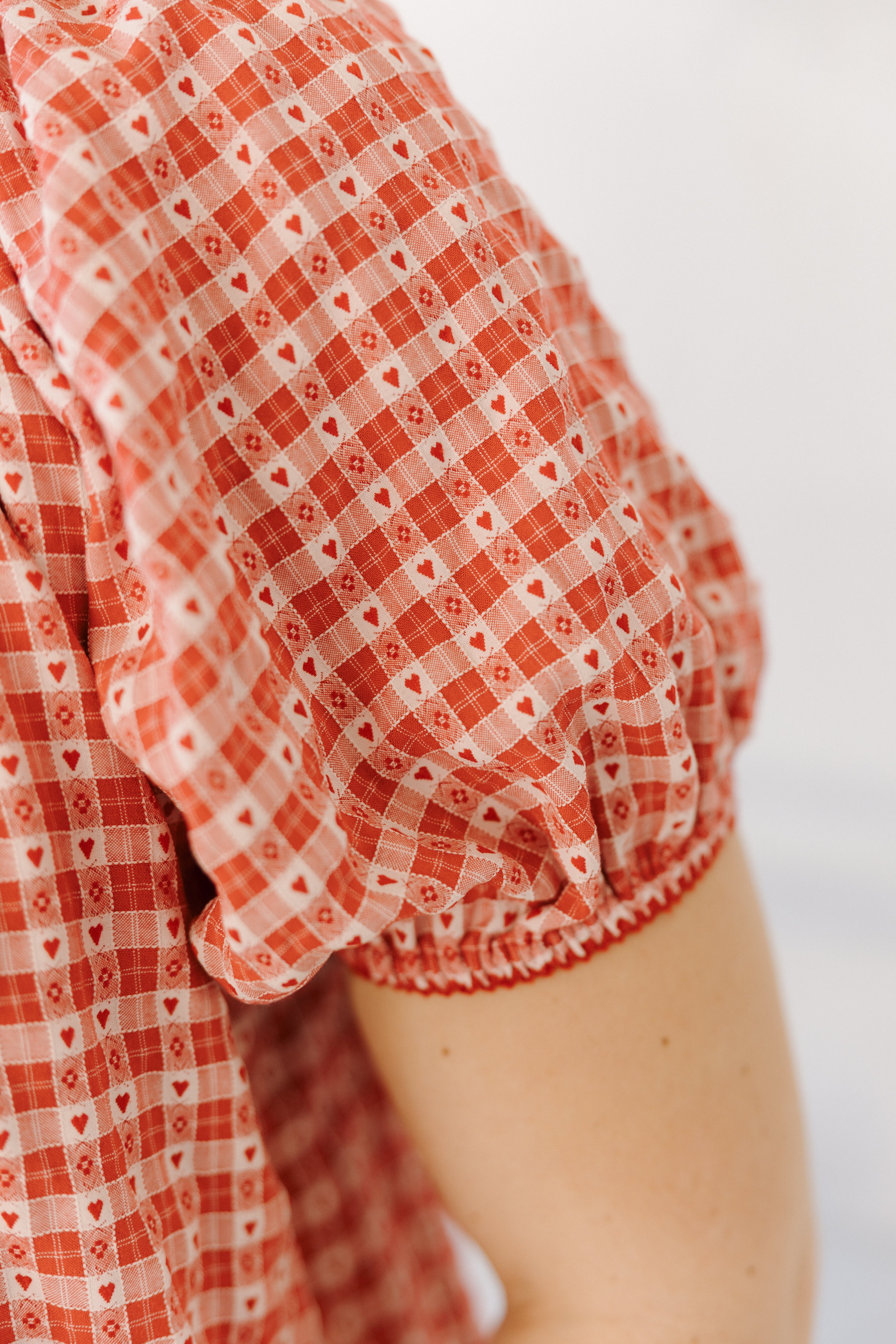 HEART STREET GINGHAM BLOUSE
