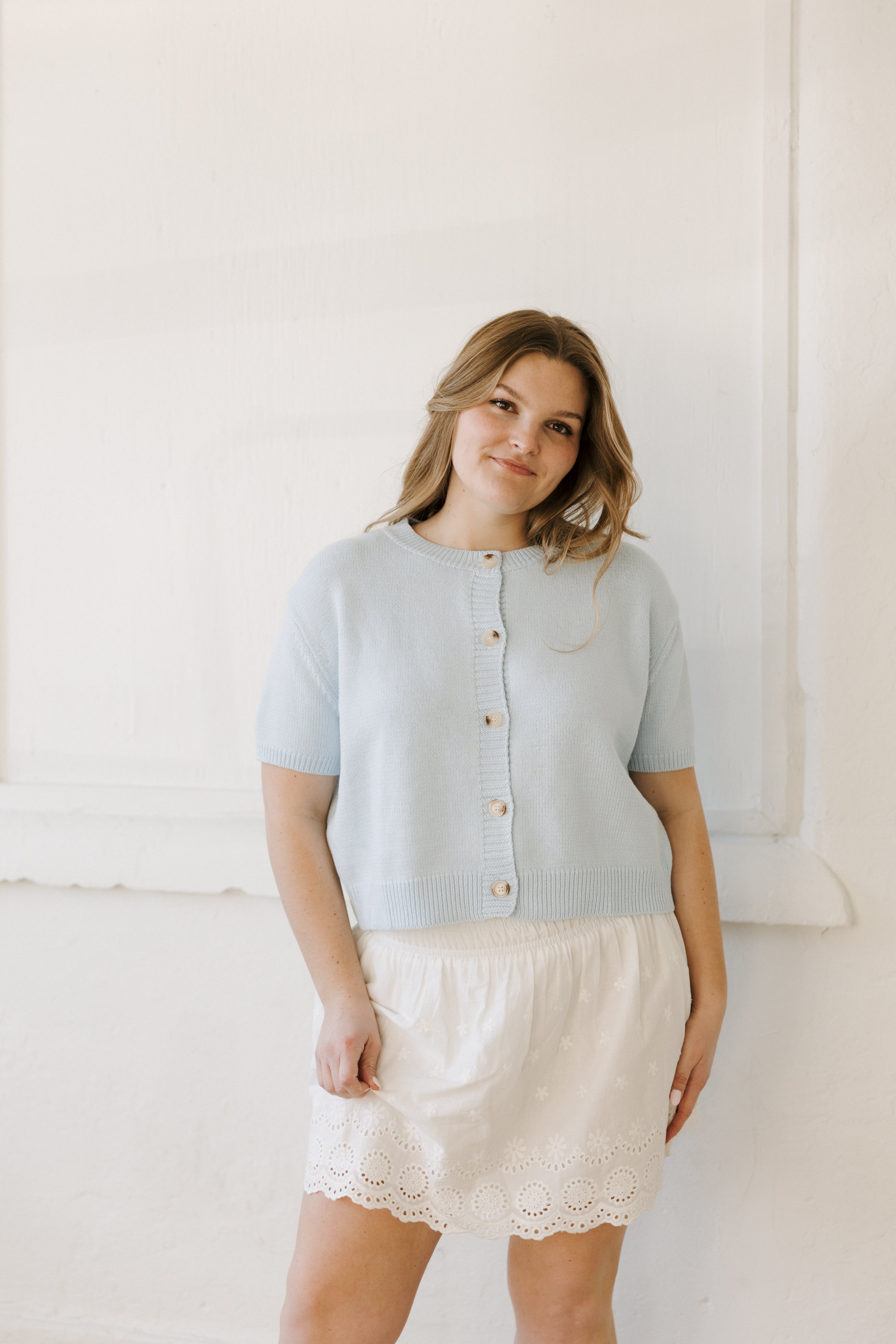 SHORT SLEEVE SWEATER CARDIGAN