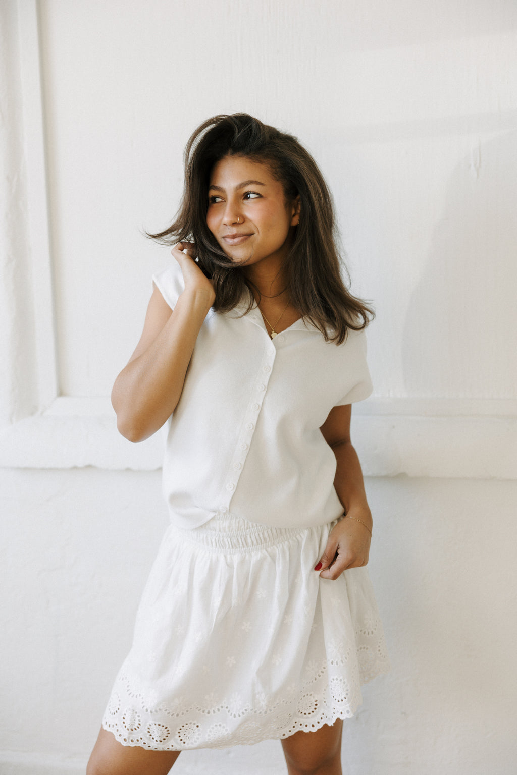 WHITE BUTTON-UP CAP SLEEVE SWEATER