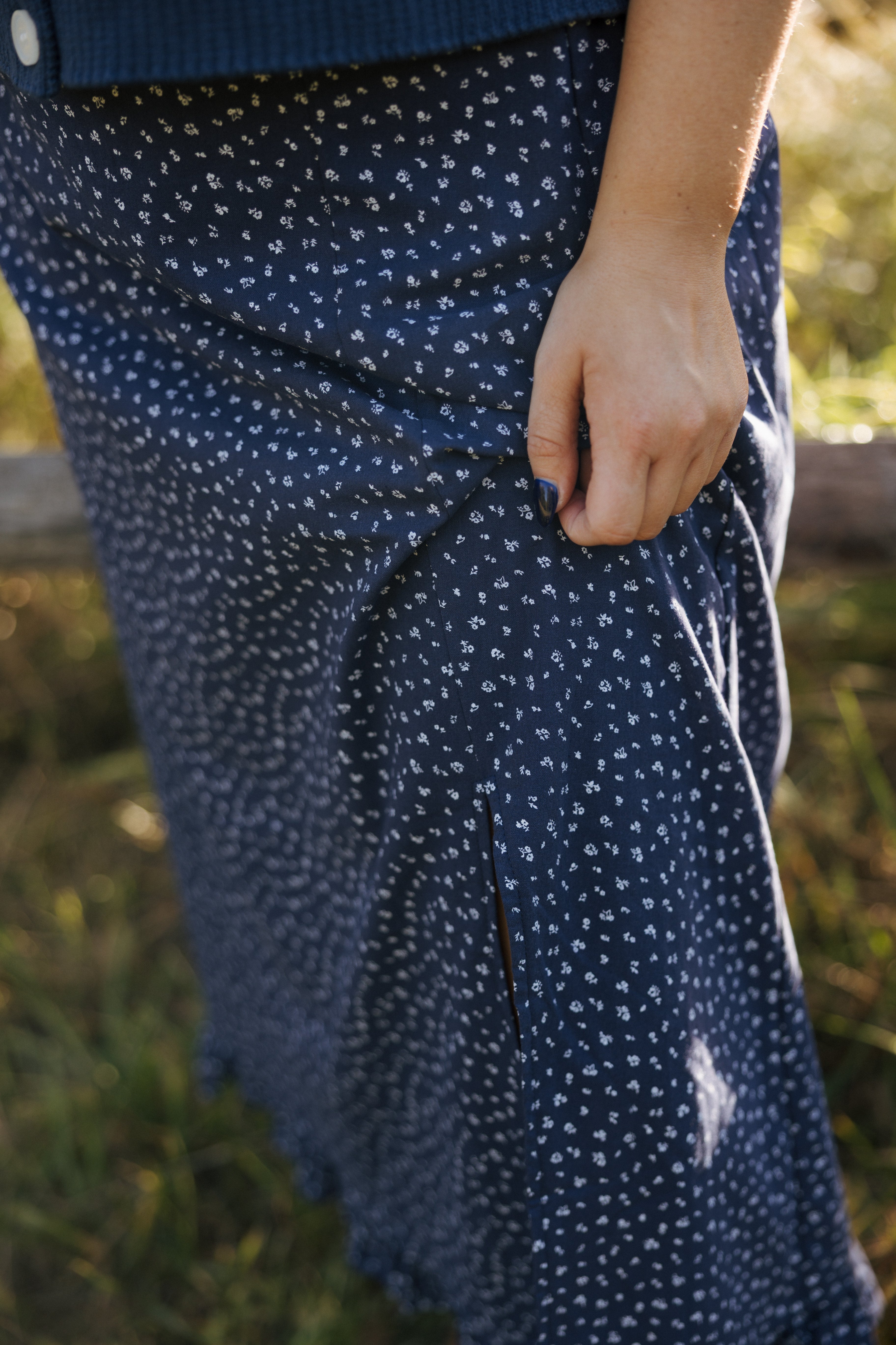 EILEE FLORAL MIDI SKIRT