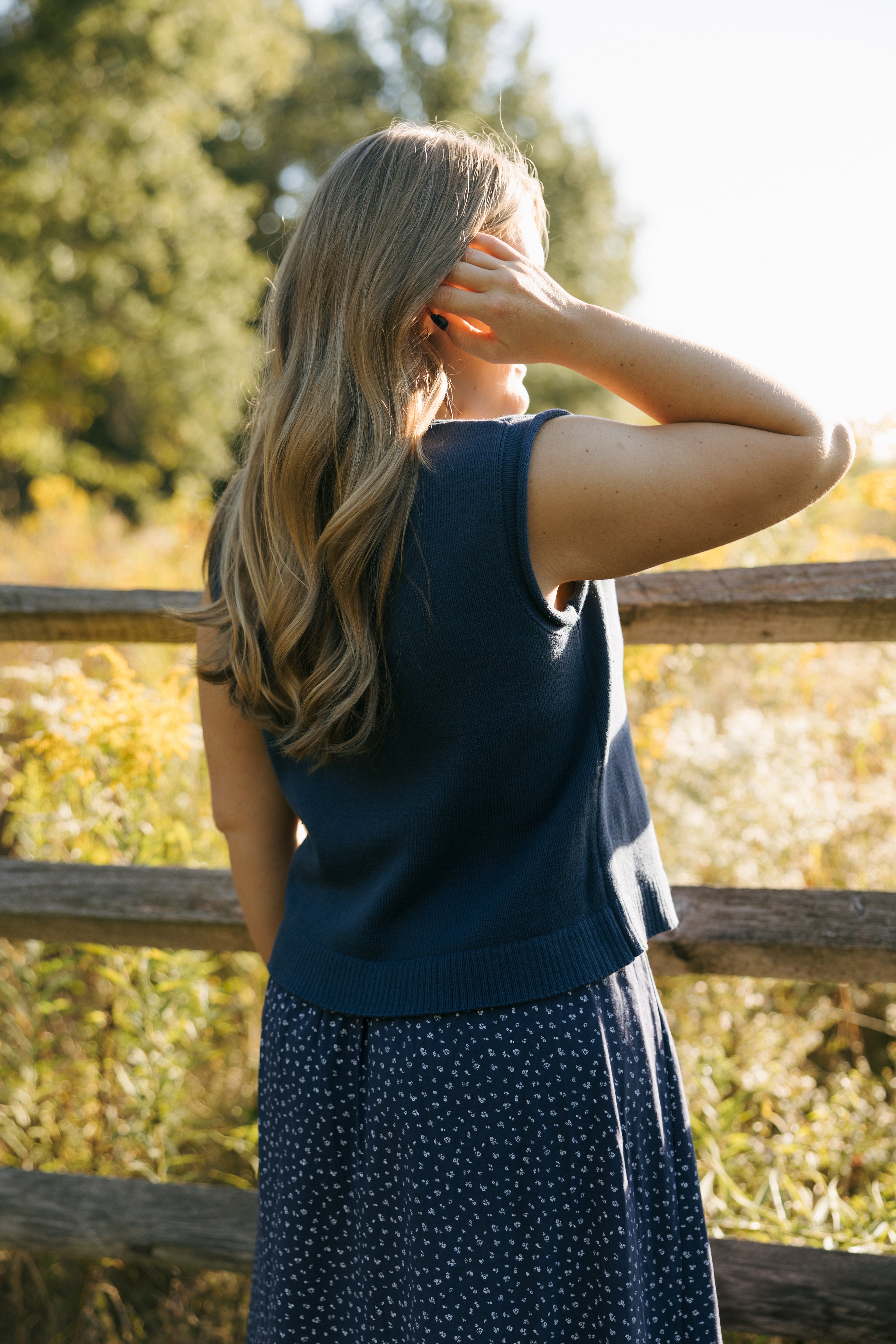 LONDON SWEATER BUTTON-UP VEST